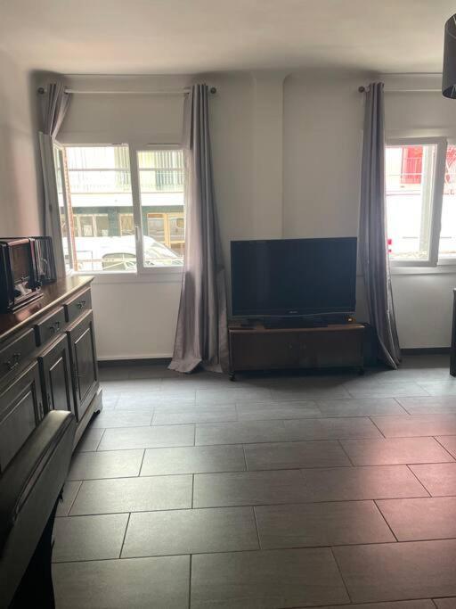 Juan Les Pins 2 Pieces 50M2 Apartment อองทีบส์ ภายนอก รูปภาพ